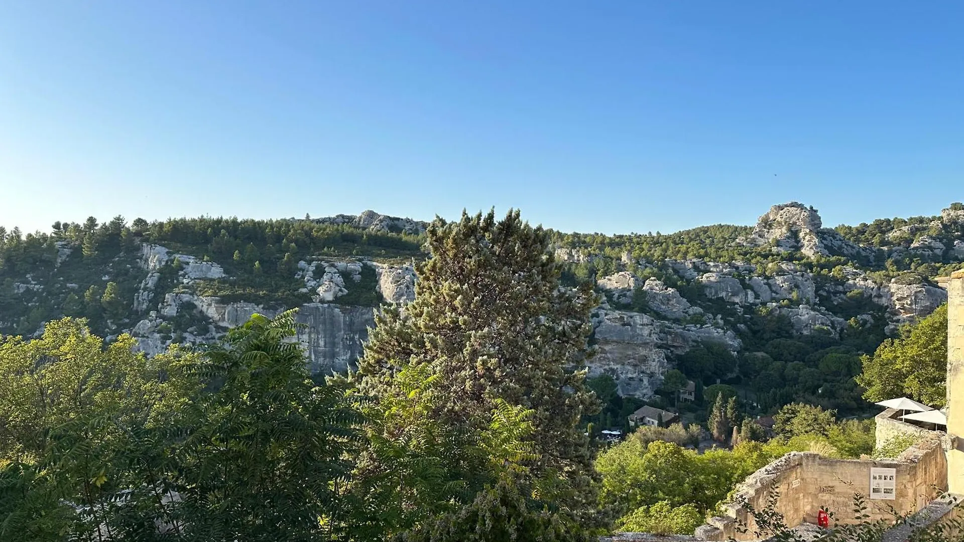 Maison Tendance Avec Jardin, Centre Village, Alpilles, Familles Eyragues 0*,  France